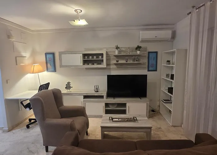 En Cascadas De La Marina