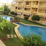 En Cascadas De La Marina *