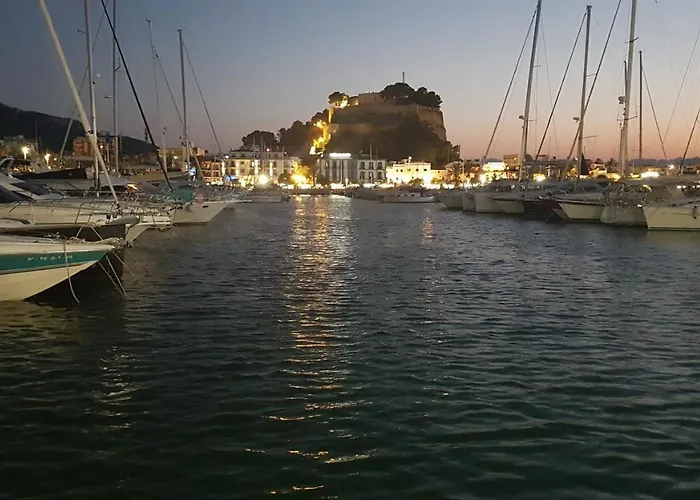 En Cascadas De La Marina Appartamento *