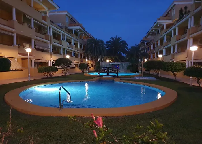 En Cascadas De La Marina Apartman *